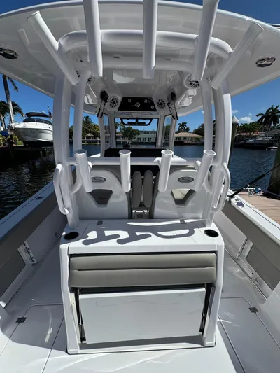  Yacht Photos Pics 2025 Sportsman 302 Open - Image 9