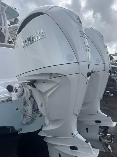  Yacht Photos Pics 2025 Sportsman 302 Open - Image 21