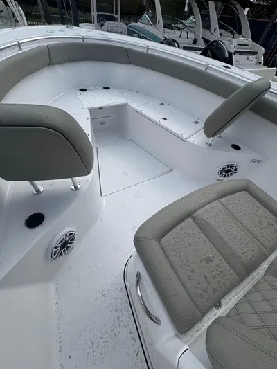  Yacht Photos Pics 2025 Sportsman 302 Open - Image 18