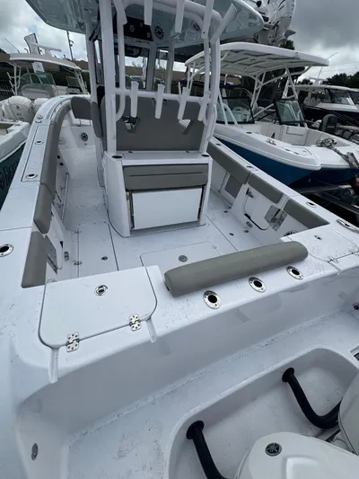  Yacht Photos Pics 2025 Sportsman 302 Open - Image 7