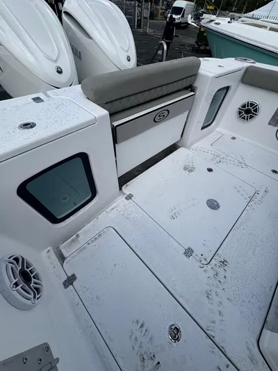  Yacht Photos Pics 2025 Sportsman 302 Open - Image 9