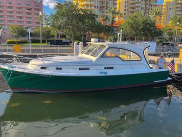 Mainship Pilot 34