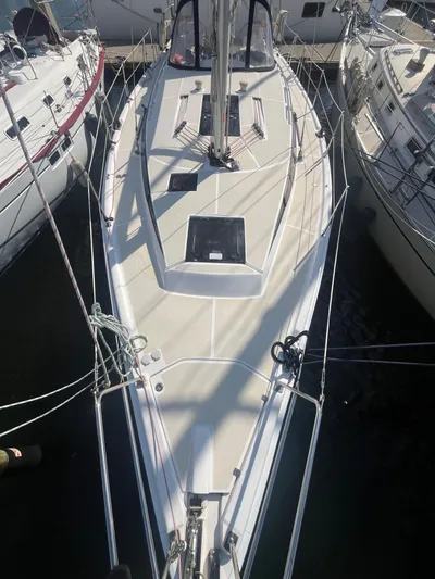 Pegasus Yacht Photos Pics 2015 Marlow-Hunter 40 sailboat docked, top view of deck and rigging.