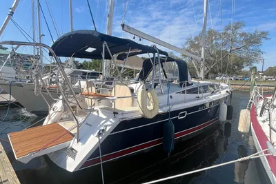 Marlow-Hunter 40