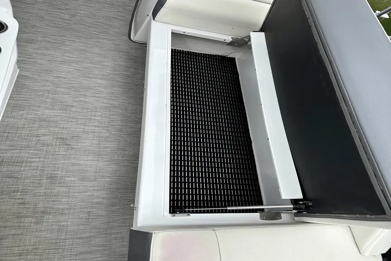 Our Trade Yacht Photos Pics 