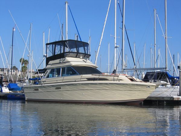 1980 Sea Ray 360 Sedan