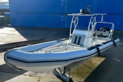 2017 Ballistic 7.8 RIB