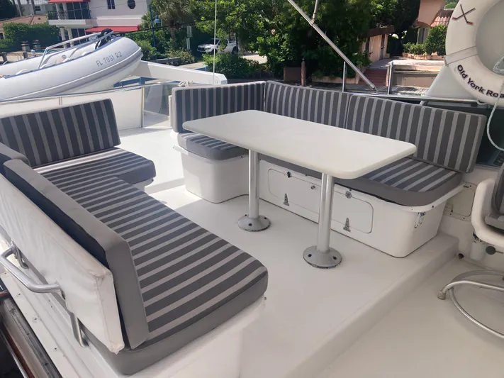 Raiders Yacht Photos Pics 