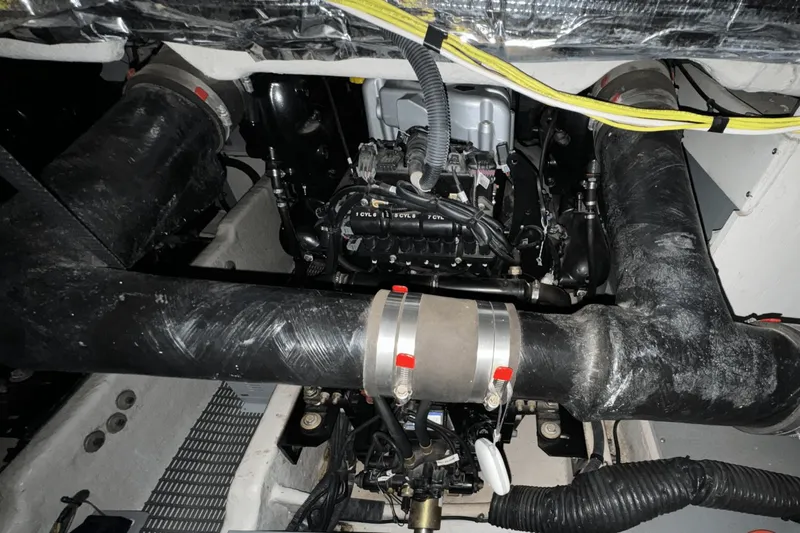 Impulse II Yacht Photos Pics 