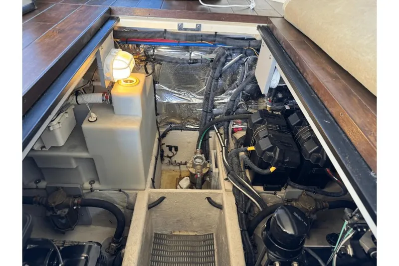 Impulse II Yacht Photos Pics 