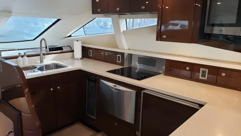 Happy Ours Yacht Photos Pics 