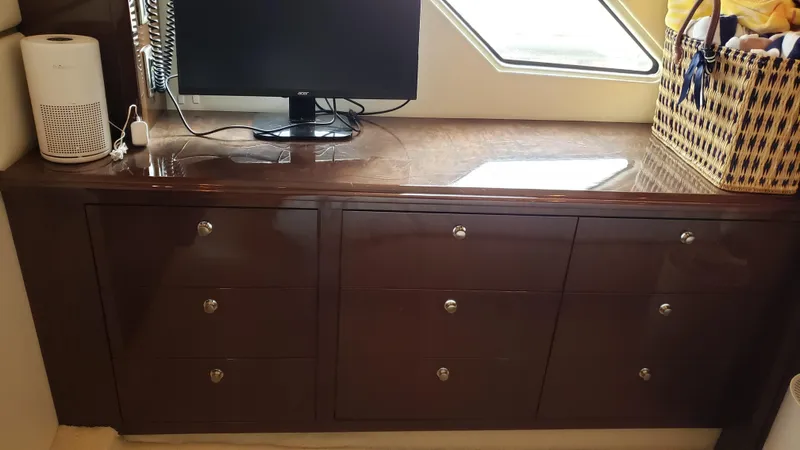 Happy Ours Yacht Photos Pics 