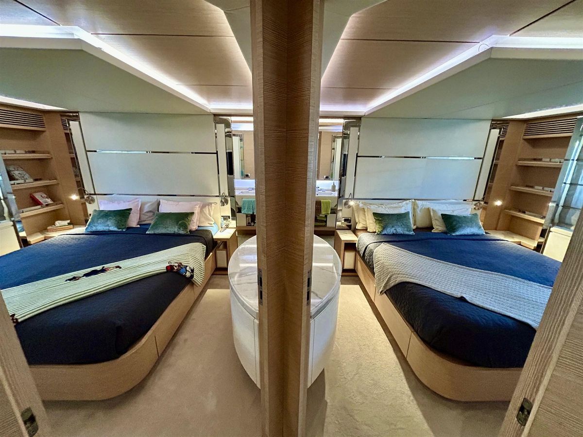 2013 Benetti 93 