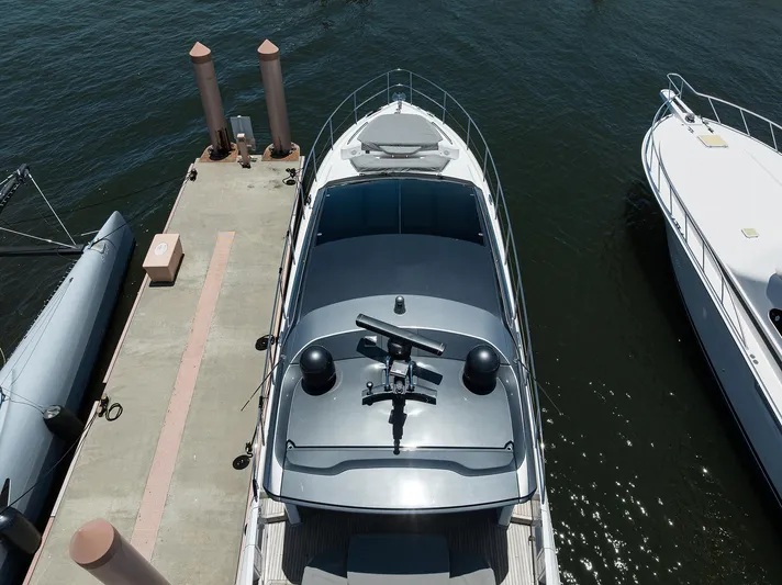 Haute Vie Yacht Photos Pics Princess 60 Haute Vie - Exterior Profile