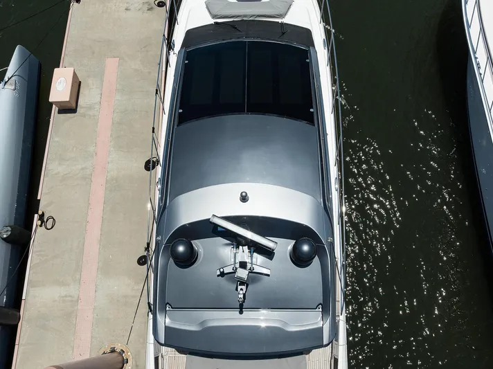 Haute Vie Yacht Photos Pics Princess 60 Haute Vie - Exterior Profile