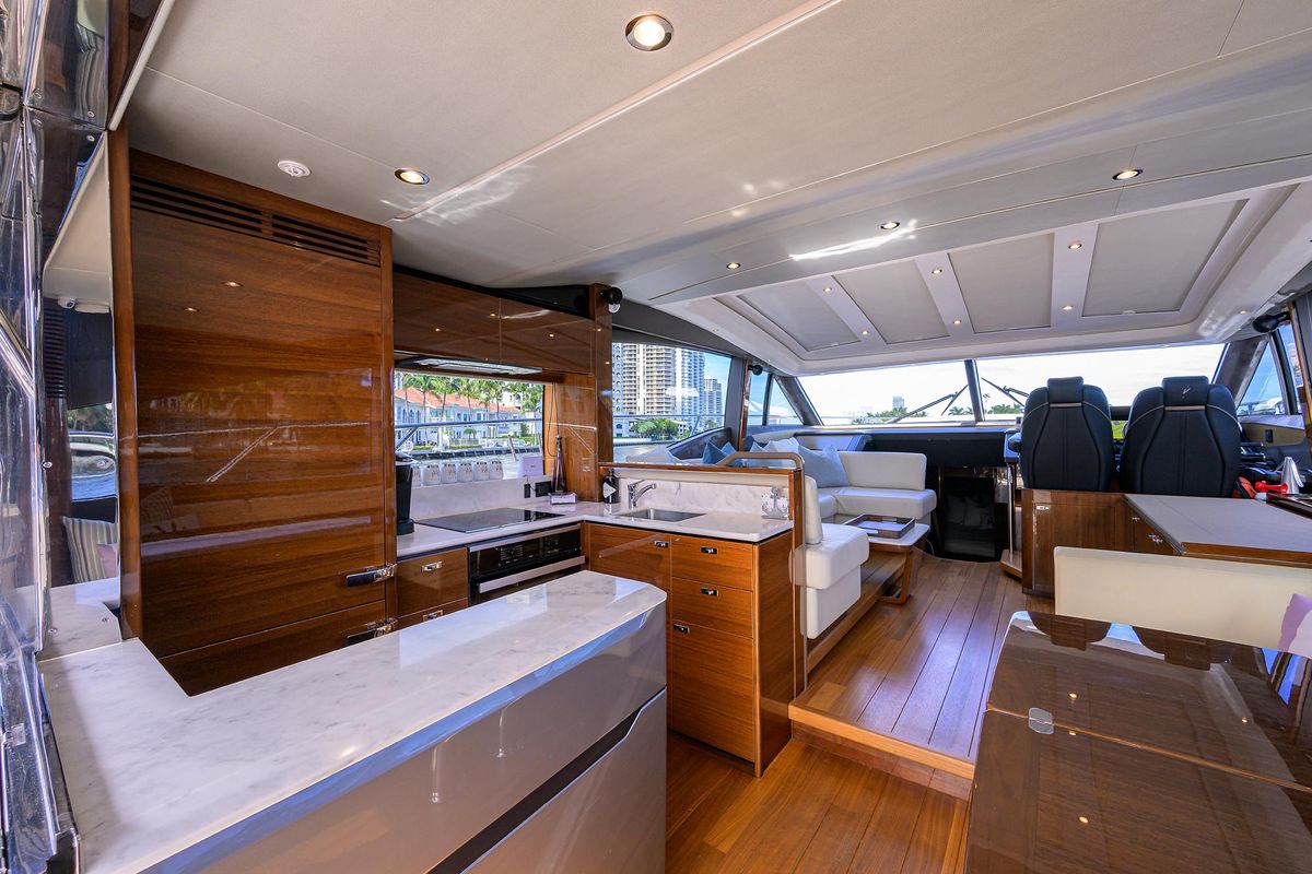 2020 Princess 60 