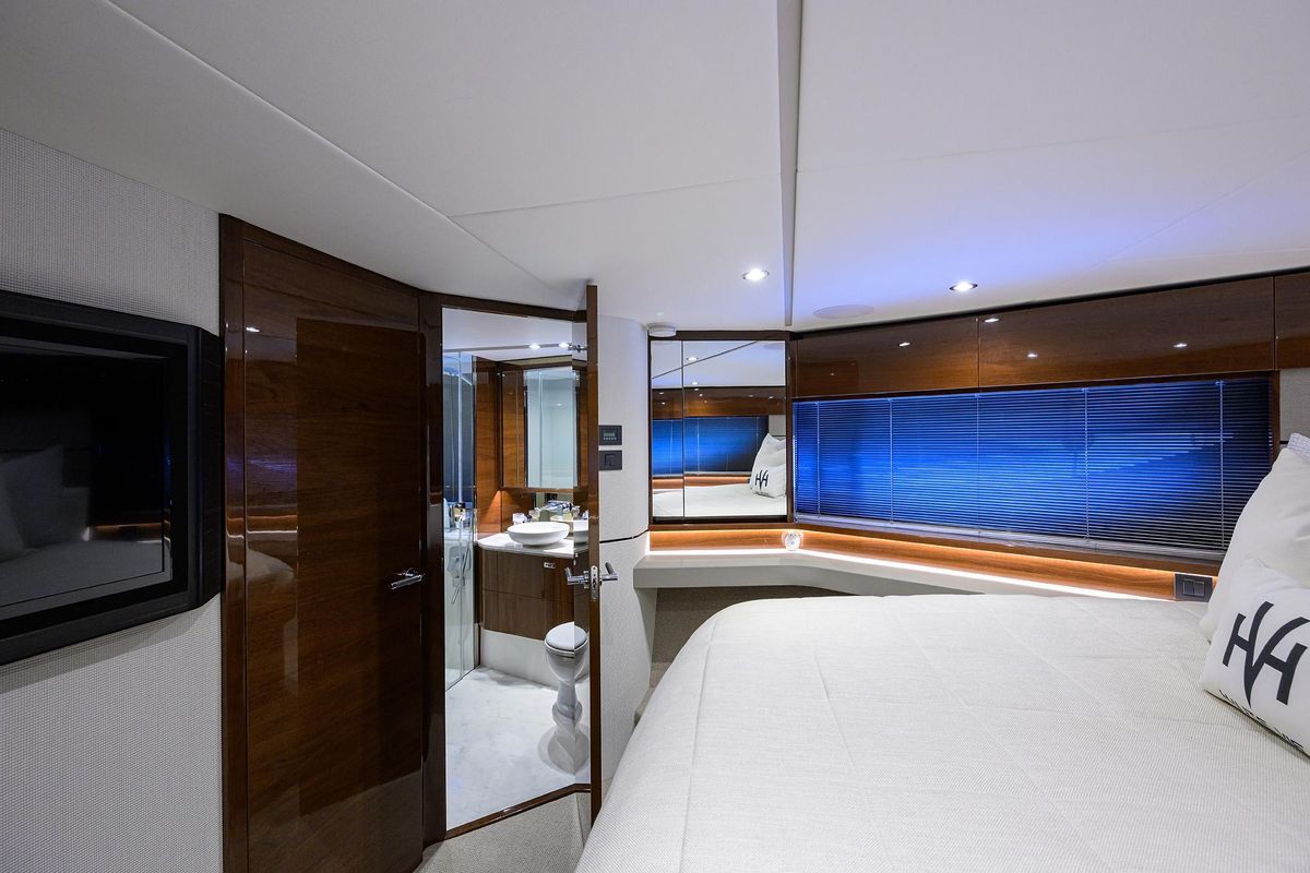 2020 Princess 60 