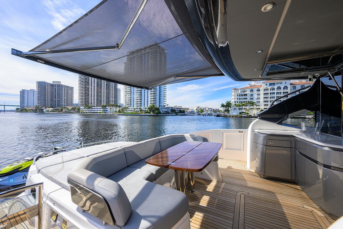 2020 Princess 60 