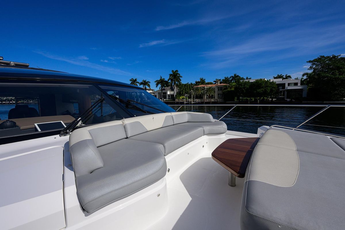 2020 Princess 60 