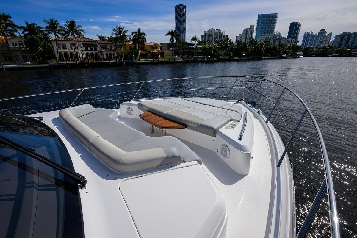 2020 Princess 60 