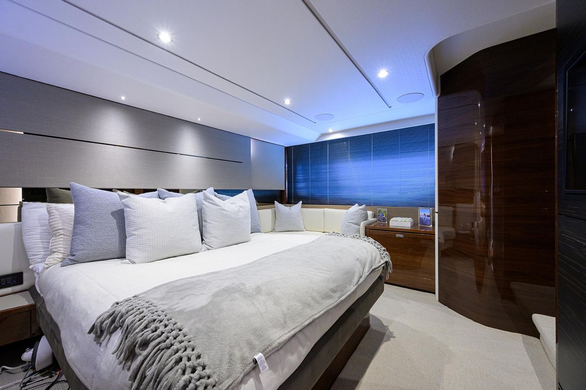 2020 Princess 60 