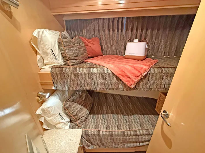 Beyond Measure Yacht Photos Pics 