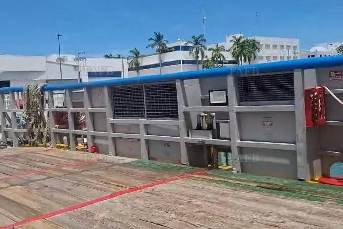  Yacht Photos Pics Wooden dock with industrial railing, tropical backdrop, and clear blue sky. Custom model, 2009.