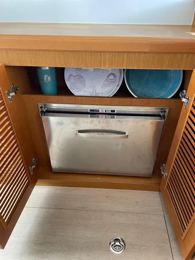 Froya Yacht Photos Pics 