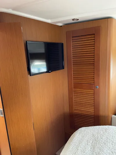 Froya Yacht Photos Pics 