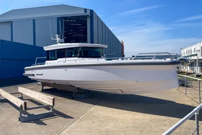 Axopar 37XC CROSS CABIN