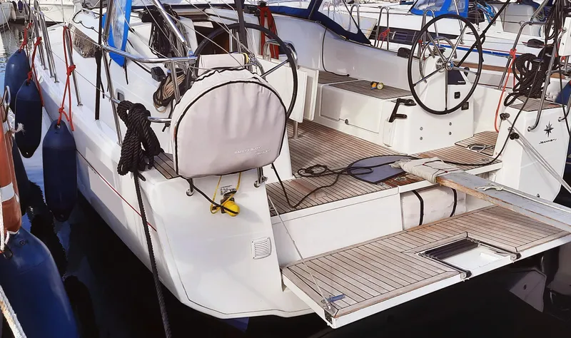  Yacht Photos Pics 
