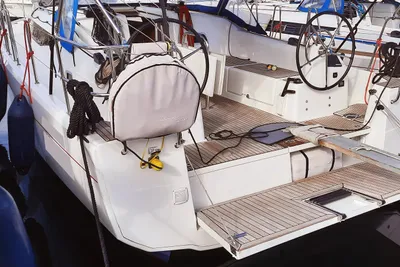 Jeanneau Sun Odyssey 380