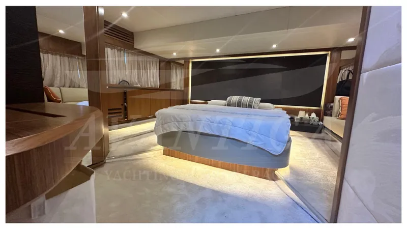  Yacht Photos Pics Absolute 52