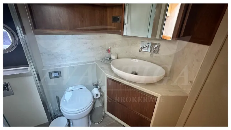  Yacht Photos Pics Absolute 52