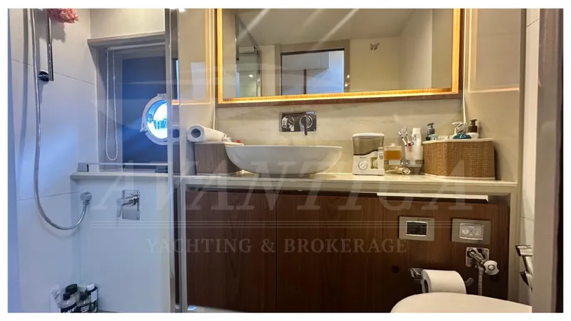  Yacht Photos Pics Absolute 52