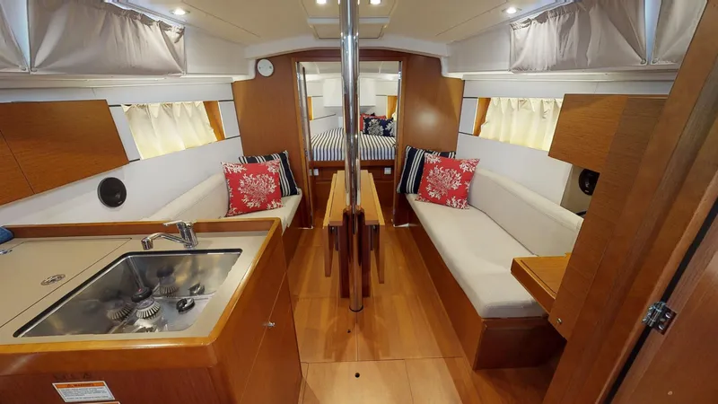 Angele Yacht Photos Pics 