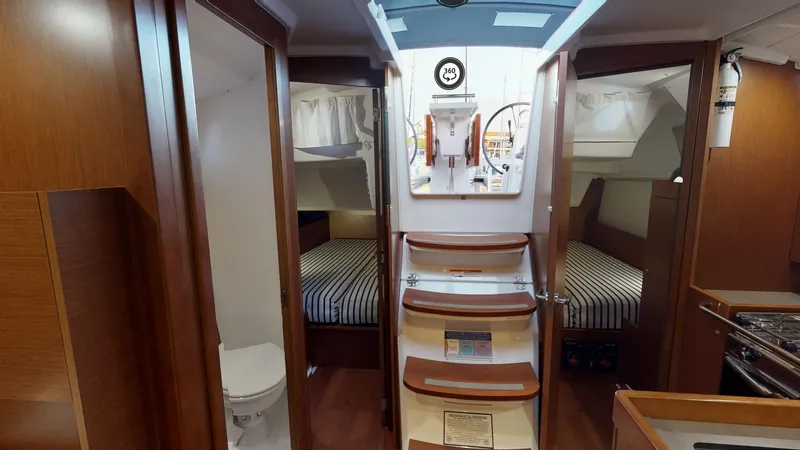 Angele Yacht Photos Pics 