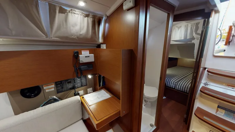 Angele Yacht Photos Pics 