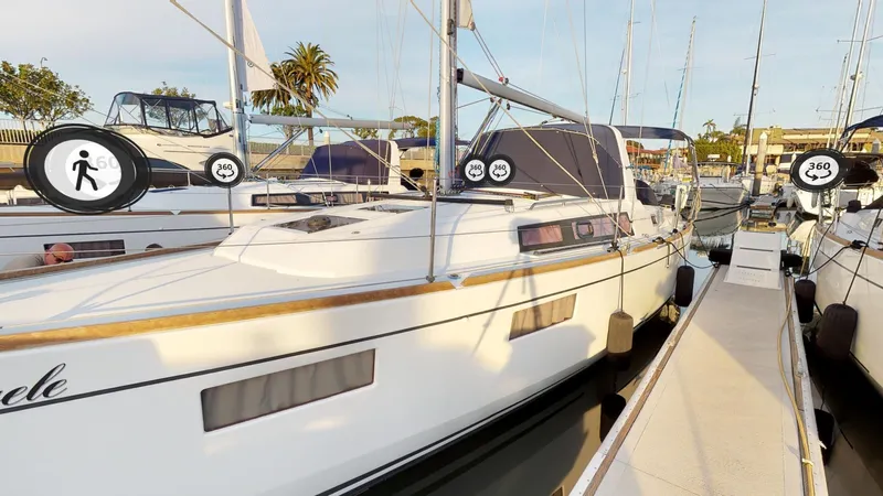 Angele Yacht Photos Pics 