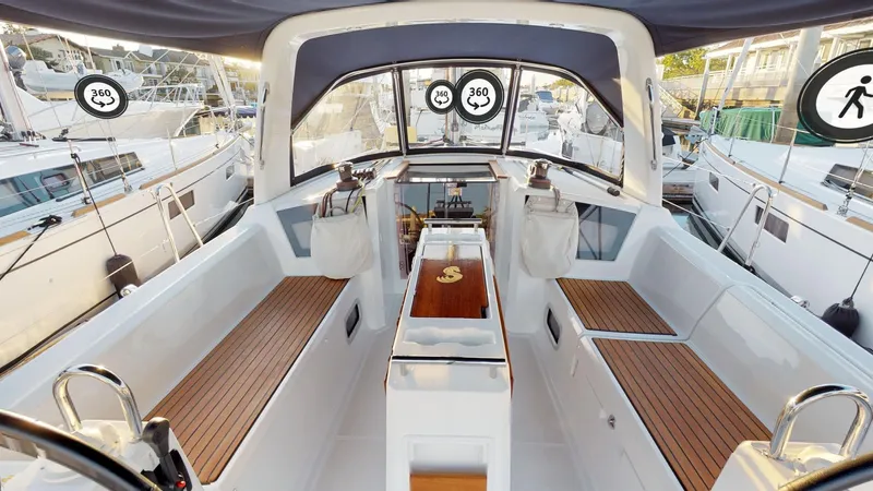 Angele Yacht Photos Pics 