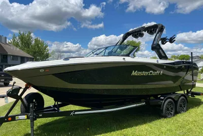 MasterCraft X24