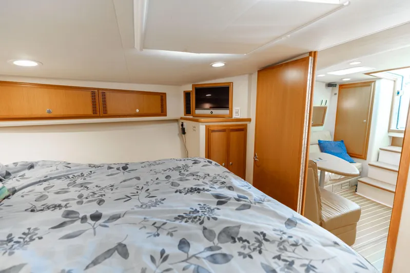 Hooker Yacht Photos Pics 2008 Cabo 40 Express 'Hooker'