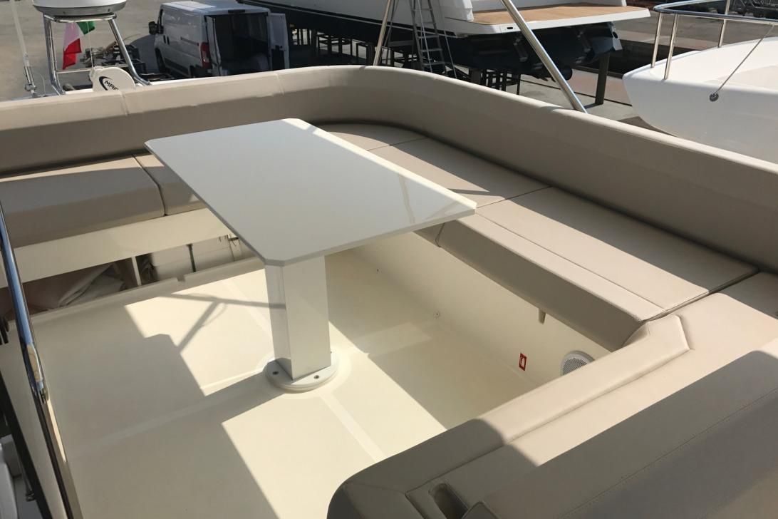 2017 Ferretti Yachts 56 