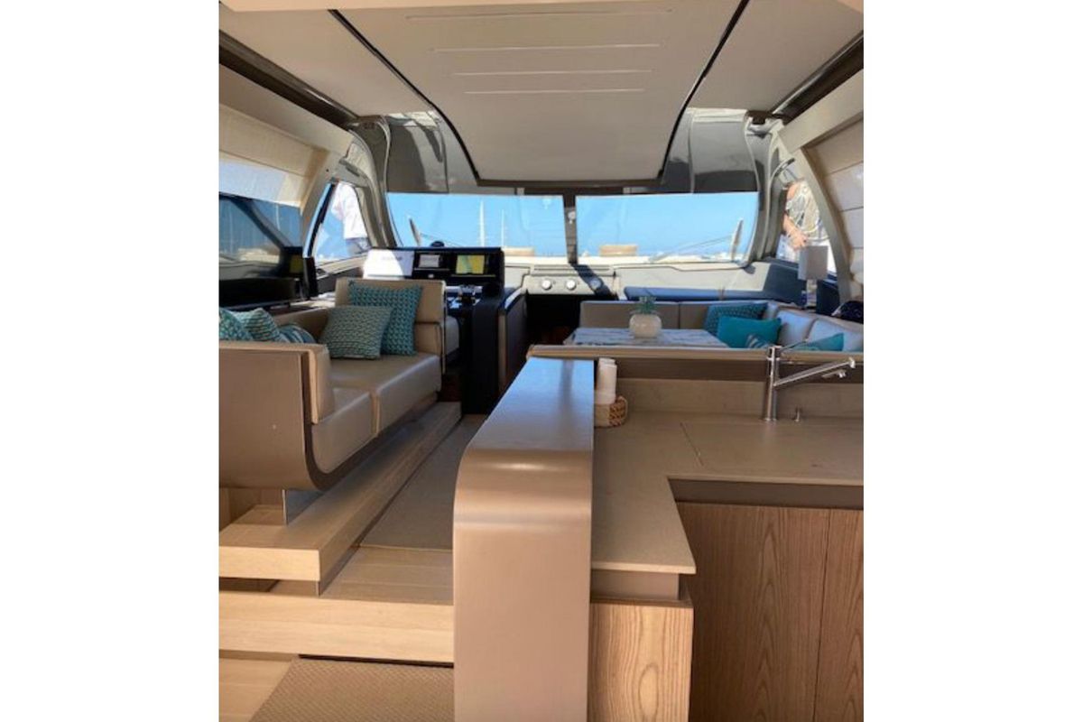 2017 Ferretti Yachts 56 