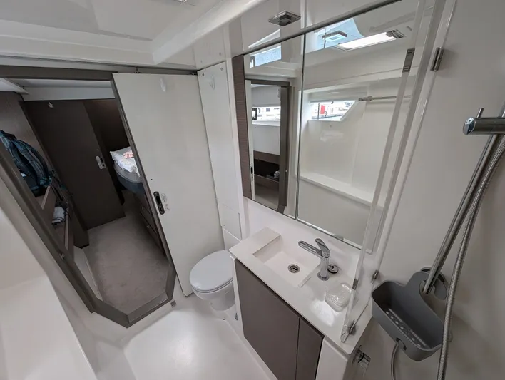 Sophia Yacht Photos Pics 