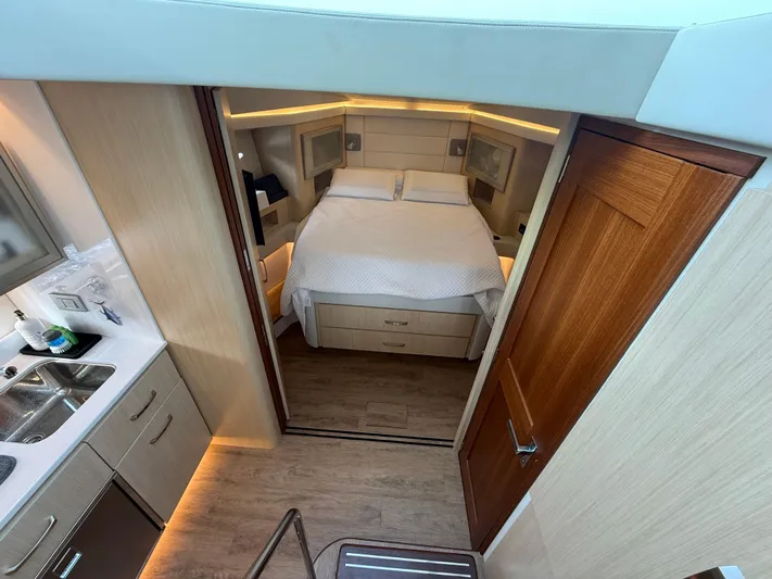  Yacht Photos Pics 2024 REGAL 42 FXO - Image 22