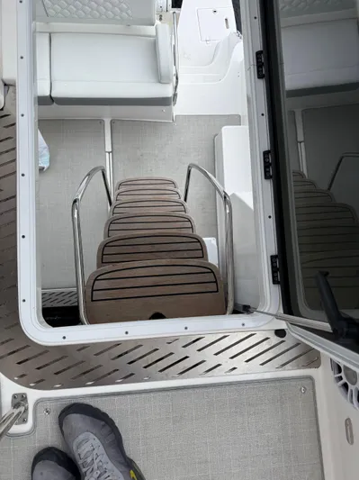  Yacht Photos Pics 2024 REGAL 42 FXO - Image 33