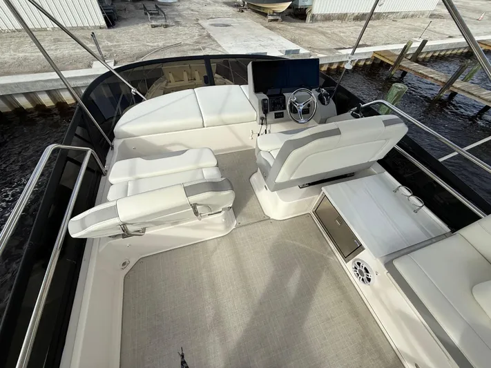  Yacht Photos Pics 2024 REGAL 42 FXO - Image 34