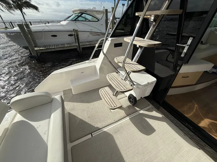  Yacht Photos Pics 2024 REGAL 42 FXO - Image 31