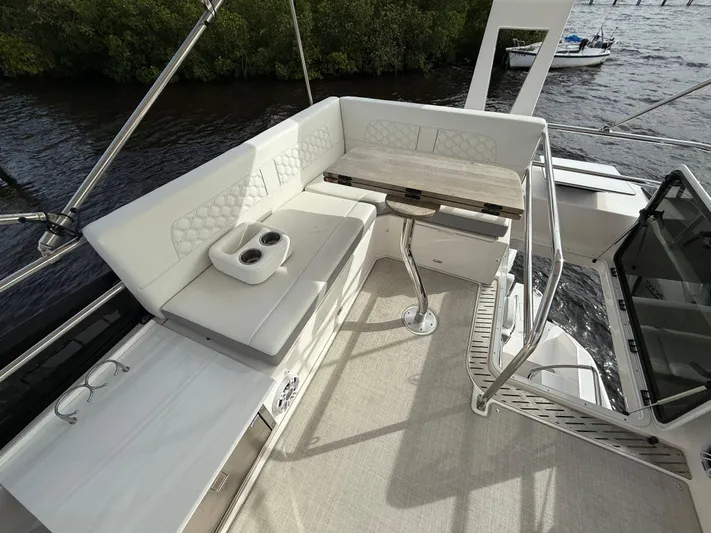 Yacht Photos Pics 2024 REGAL 42 FXO - Image 37